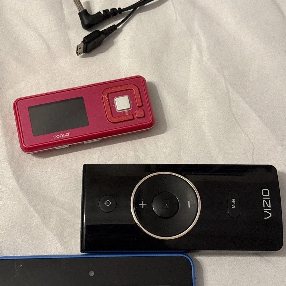 Lot Of Smart & Flip Phones, Untested, Parts / Repair, Mixed Brands & Models